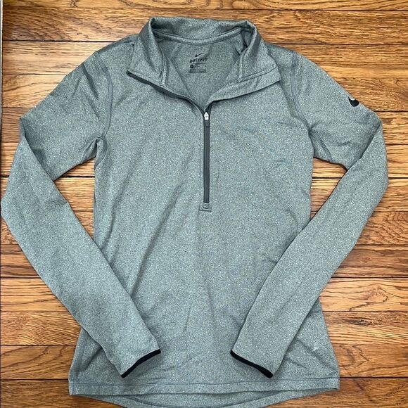 Nike Gray Quarter-Zip Pullover - Picture 1 of 2